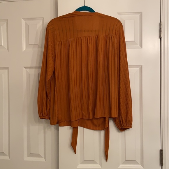 Zara mustard yellow peasant blouse - Picture 3 of 3